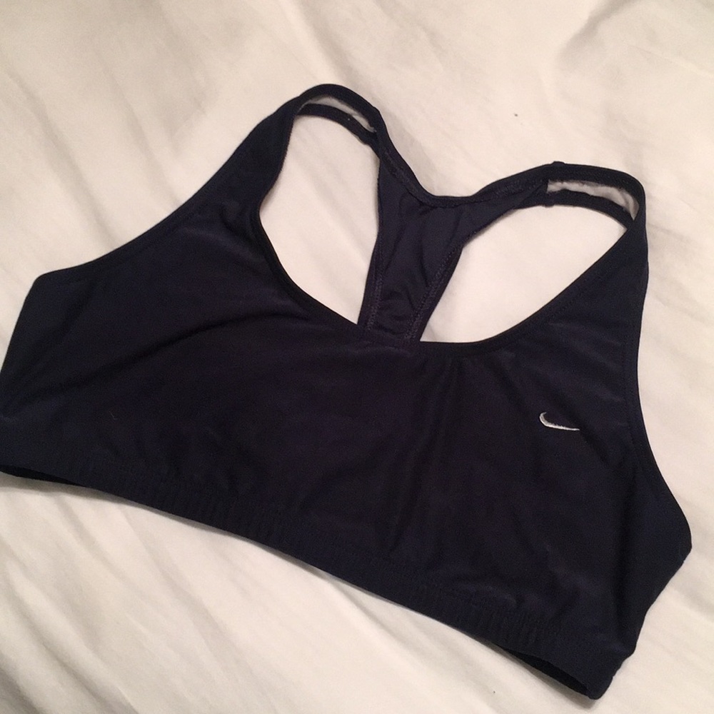 NIKE sports bra